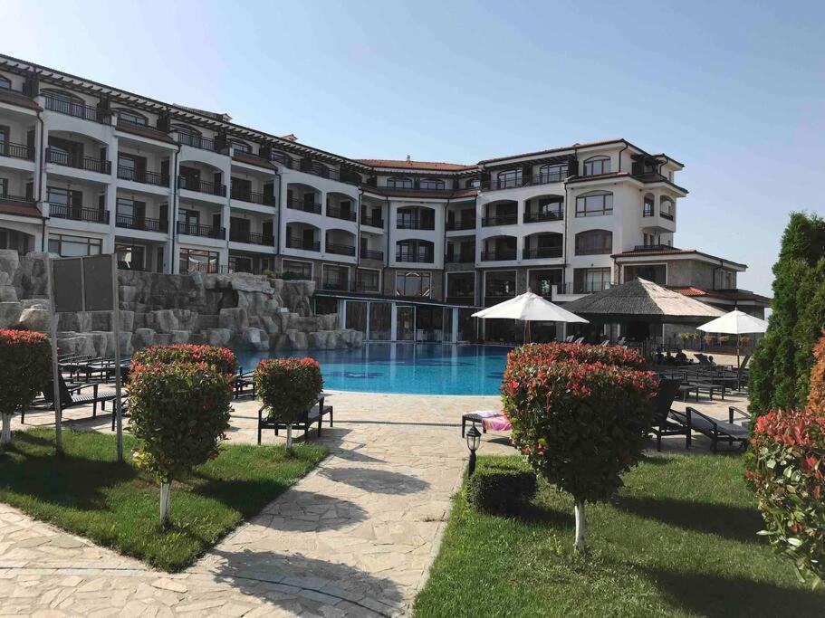Lovely Apartment In Peaceful Family Spa Resort Near To Nesebar Kableshkovo  Ngoại thất bức ảnh