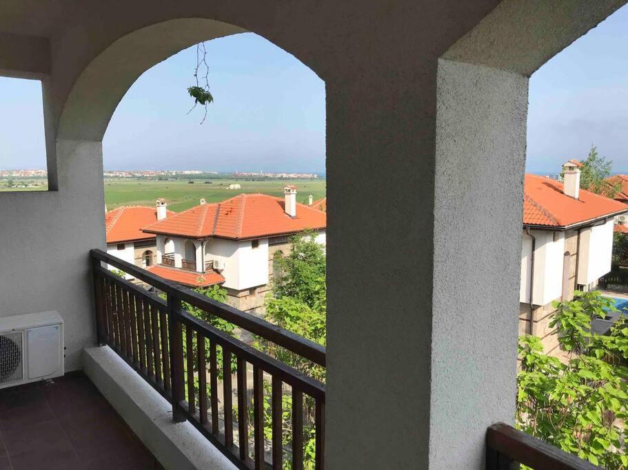Lovely Apartment In Peaceful Family Spa Resort Near To Nesebar Kableshkovo  Ngoại thất bức ảnh