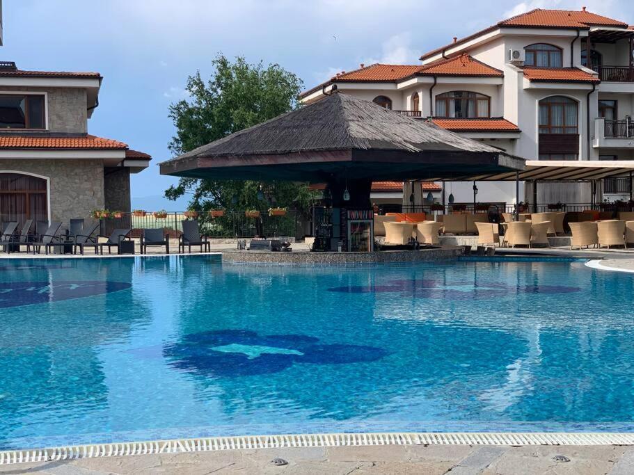 Lovely Apartment In Peaceful Family Spa Resort Near To Nesebar Kableshkovo  Ngoại thất bức ảnh