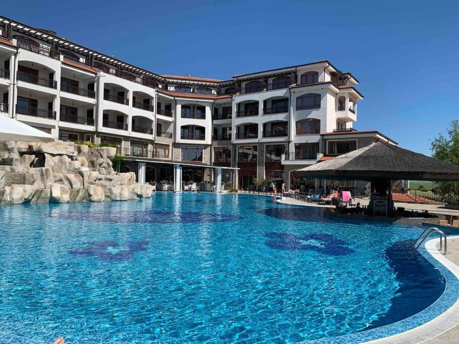 Lovely Apartment In Peaceful Family Spa Resort Near To Nesebar Kableshkovo  Ngoại thất bức ảnh